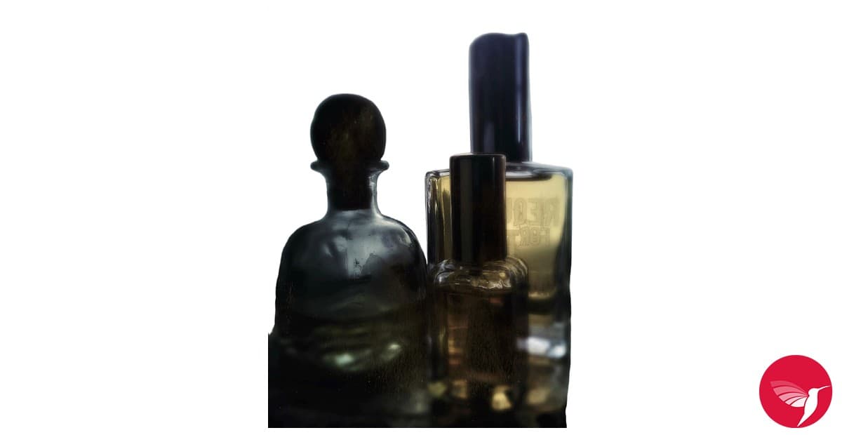 Fragrantica image 3